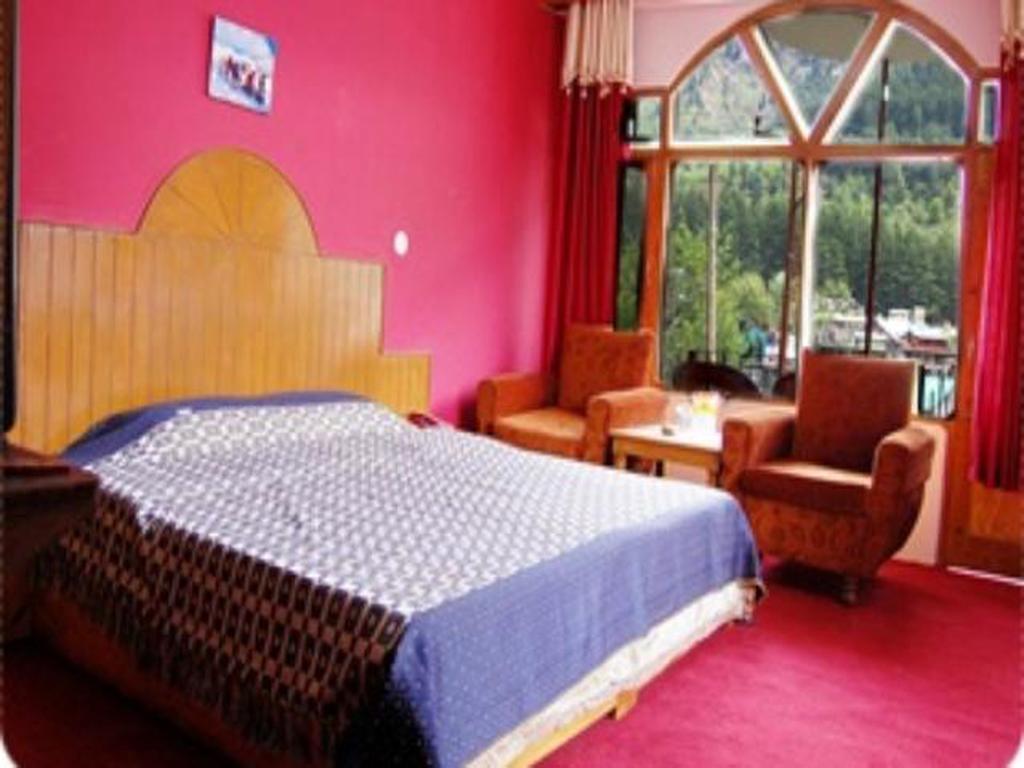 Himanshu Resorts Manāli Habitación foto
