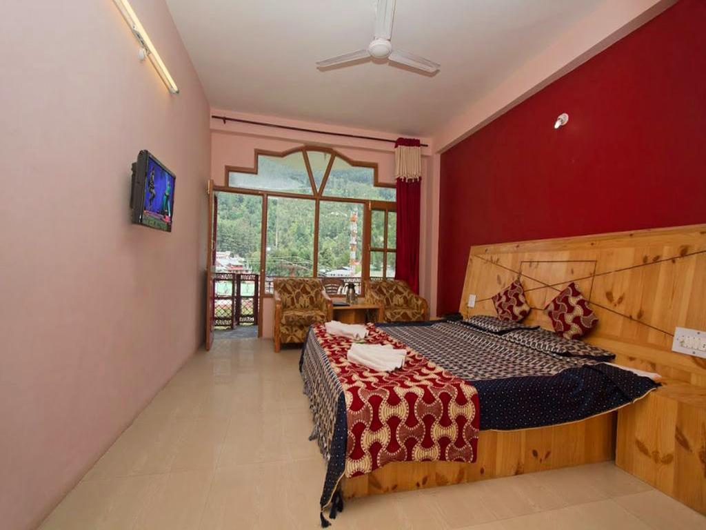 Himanshu Resorts Manāli Habitación foto